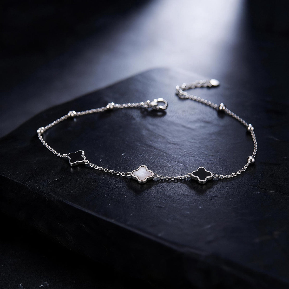 Sterling Silver 4-leaf clover Charm Bracelet - fabufabu design store