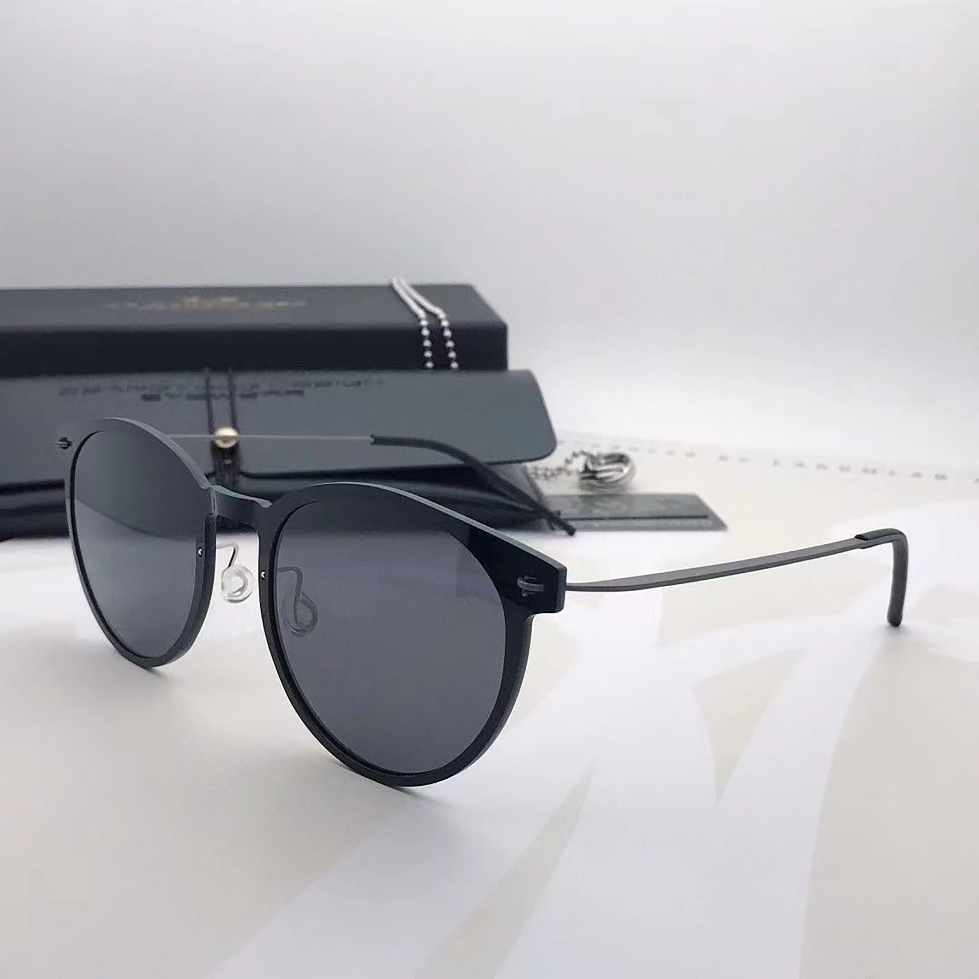 trendy titanium temples sunglasses - fabufabu design store