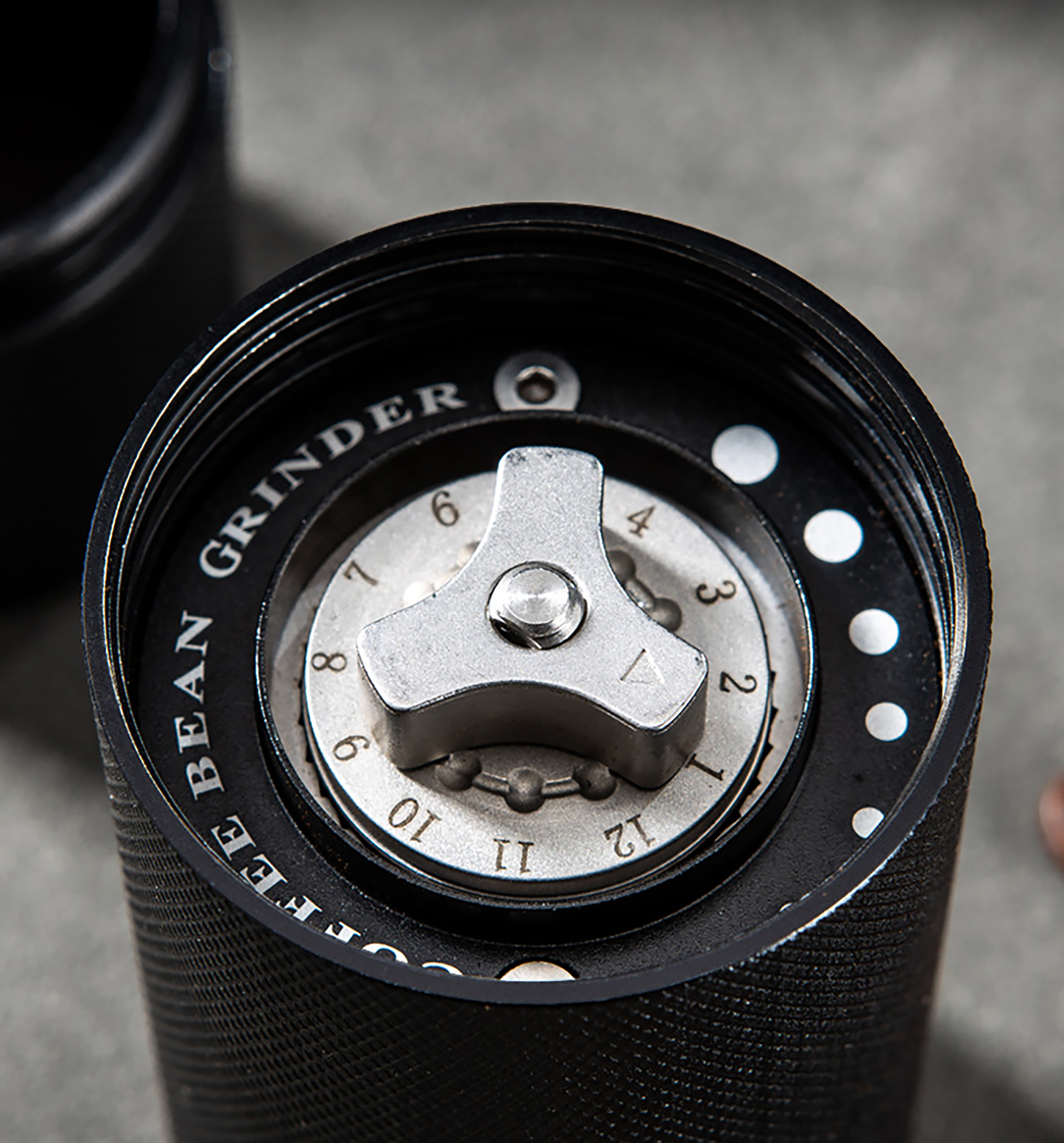 Manual Coffee Grinder Capacity 25g with CNC Stainless Steel Conical Burr - fabufabu design store