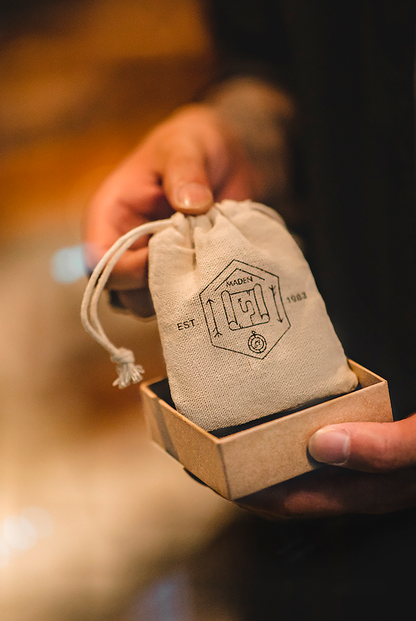 Men Raw Brass Open Bangle - fabufabu design store