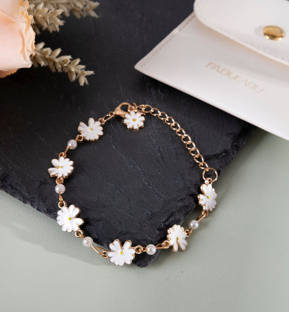 Daisy Flower Bracelet for Women