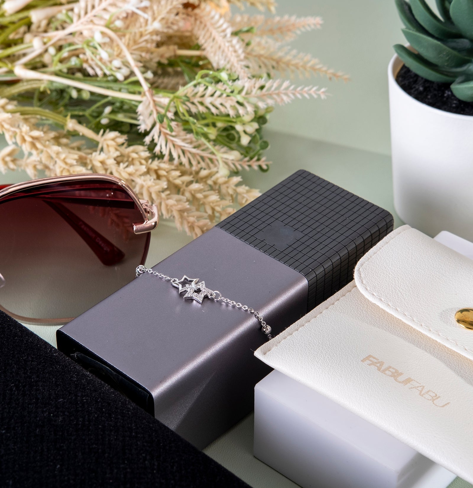 925 Sterling Silver Layered Zirconium Diamonds Star Bracelet - fabufabu design store