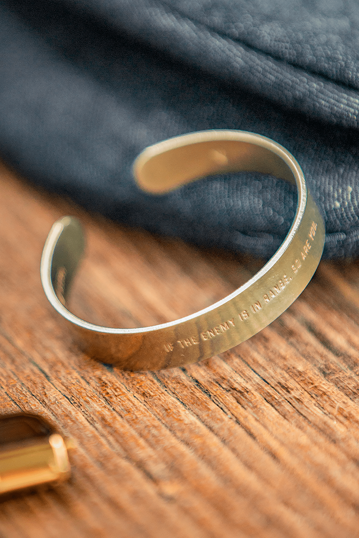 Men Raw Brass Open Bangle - fabufabu design store