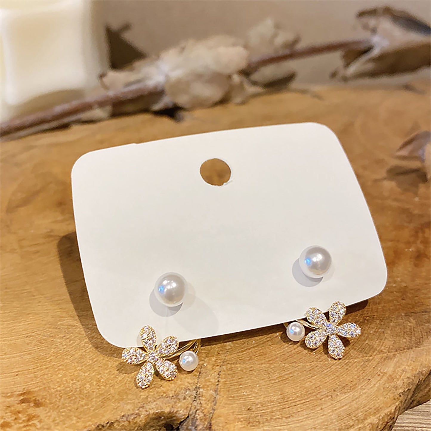 Pearl - Flower Style Earrings - fabufabu design store