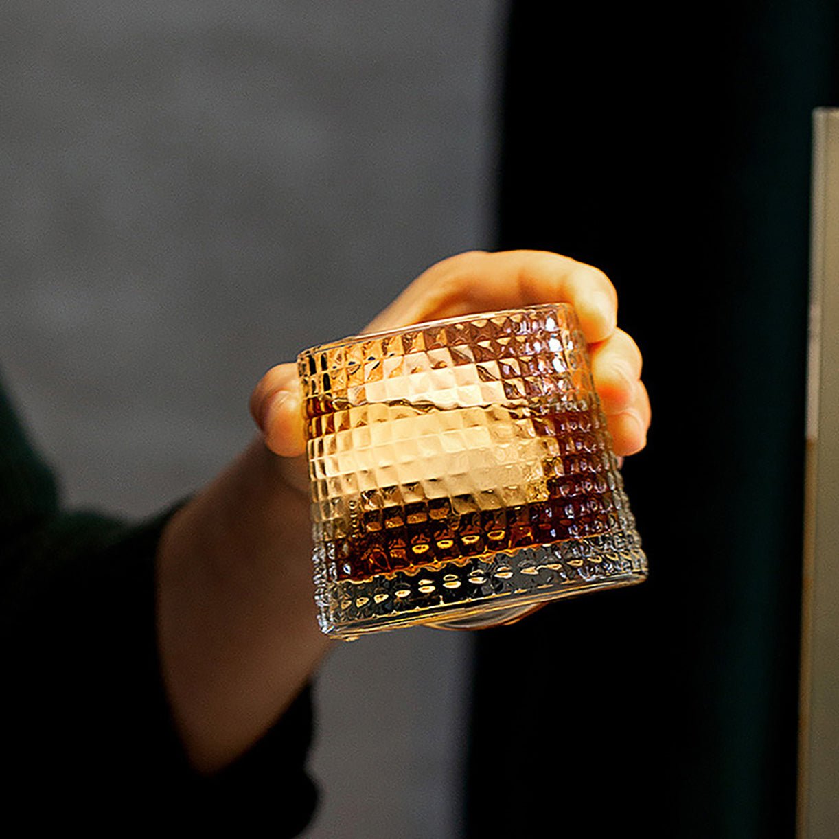 Rotatable Whiskey Glasses - fabufabu design store