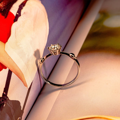 Solitaire Moissanite Heart-to-Heart Ring - fabufabu design store
