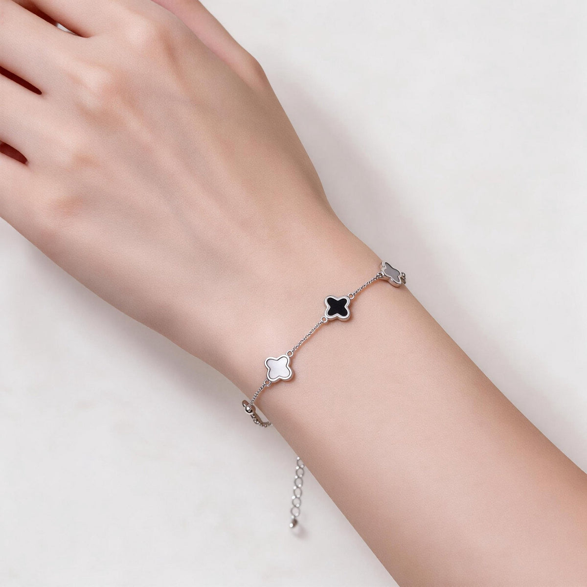 Sterling Silver 4-leaf clover Charm Bracelet - fabufabu design store