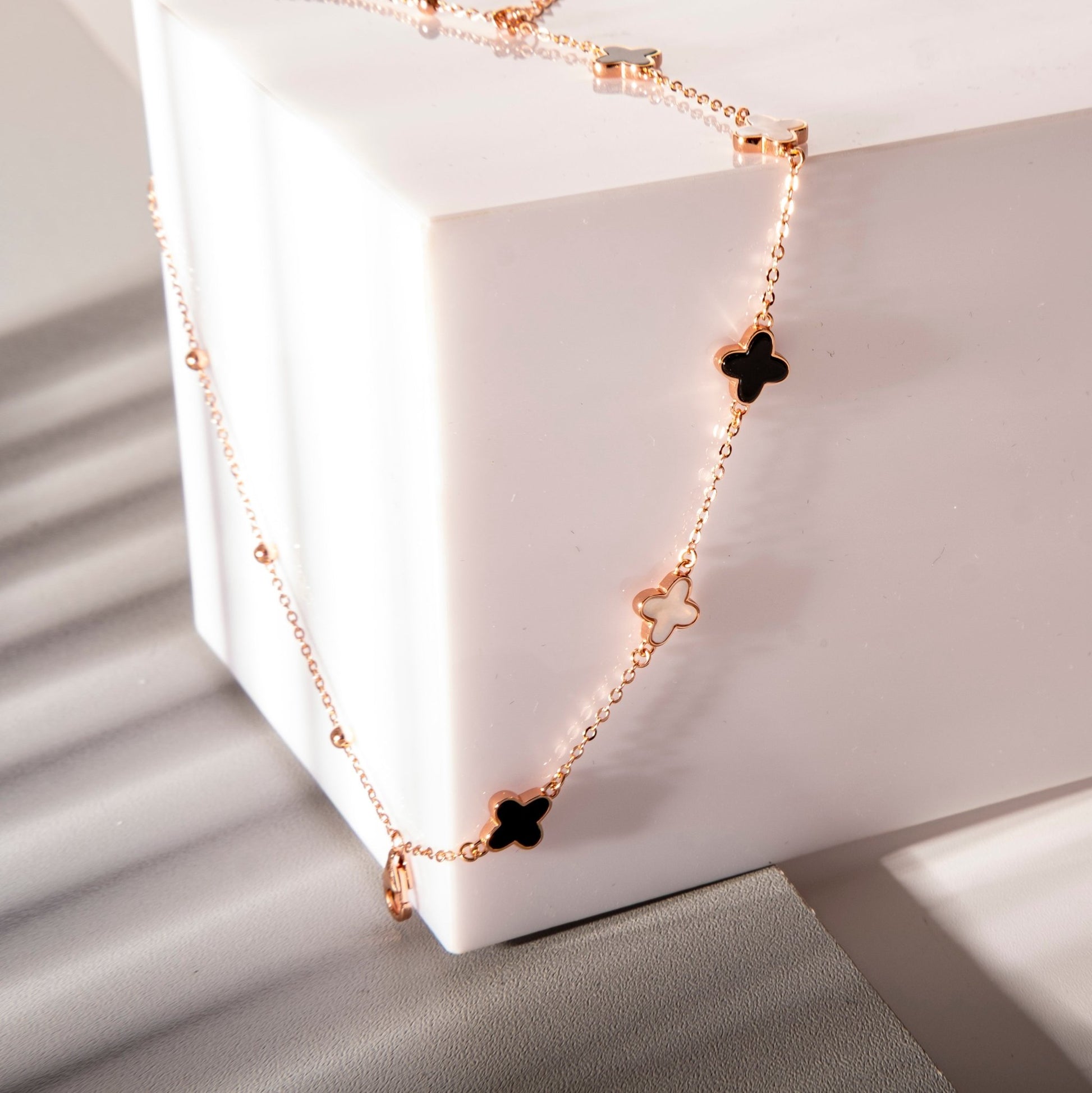 Sterling Silver 4-leaf clover Charm Bracelet - fabufabu design store