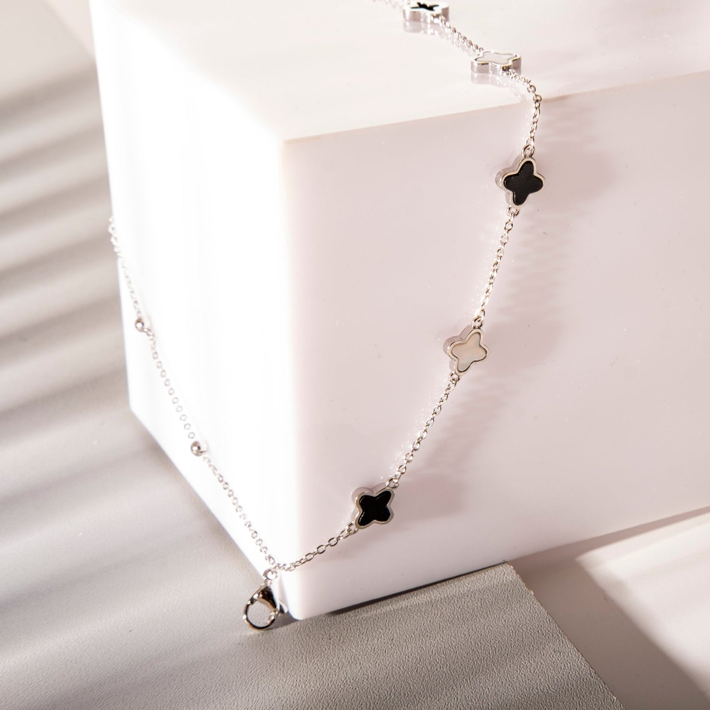 Sterling Silver 4-leaf clover Charm Bracelet - fabufabu design store